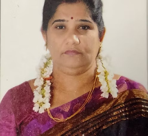 Dr ARUNA REDDY